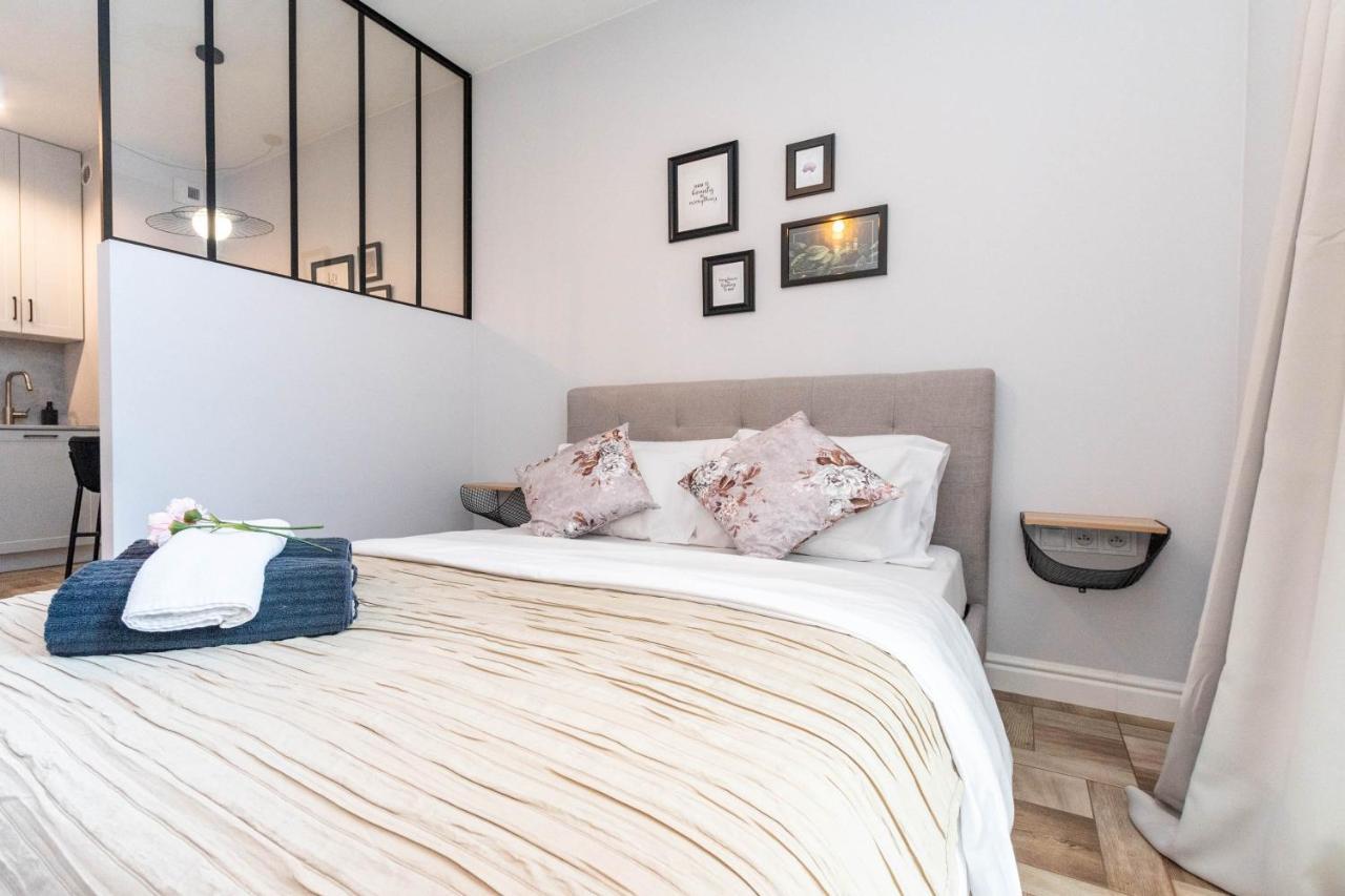 Apartament Active Mercure Lublino Esterno foto